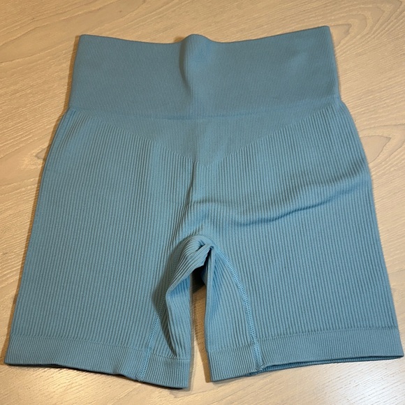 Light Blue Ribbed Workout Set - Picture 3 of 3